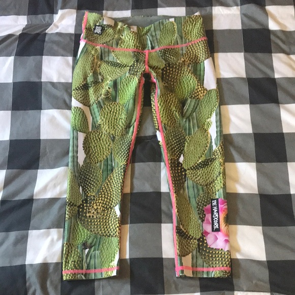 🌵HARD CORE SPORT Desert Cactus 🌵 Floral Print Cross Fit Workout Leggings Sz S - Picture 1 of 14